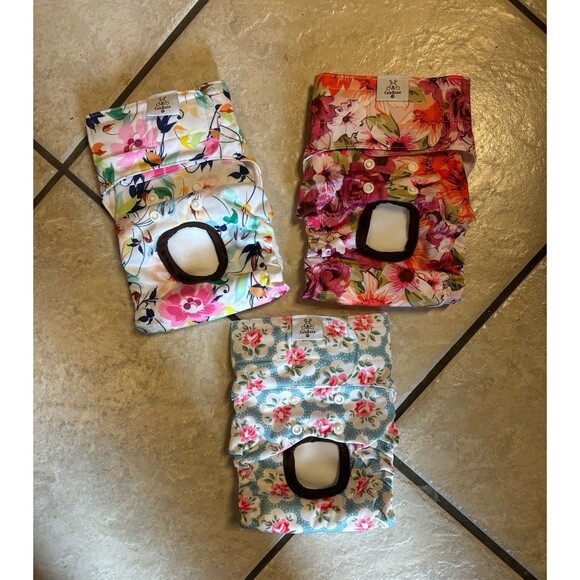 CuteBone Reusable Dog Diapers Female Washable Doggie Diapers - Picture 6 of 6